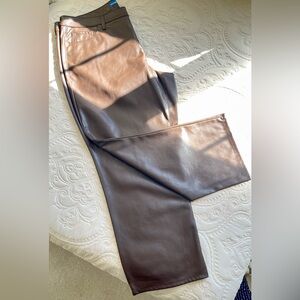 EUC women’s Old Navy High-Rise Faux Leather Bootcut Pants